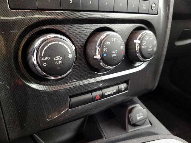 Photo of 2013 Black Dodge Challenger