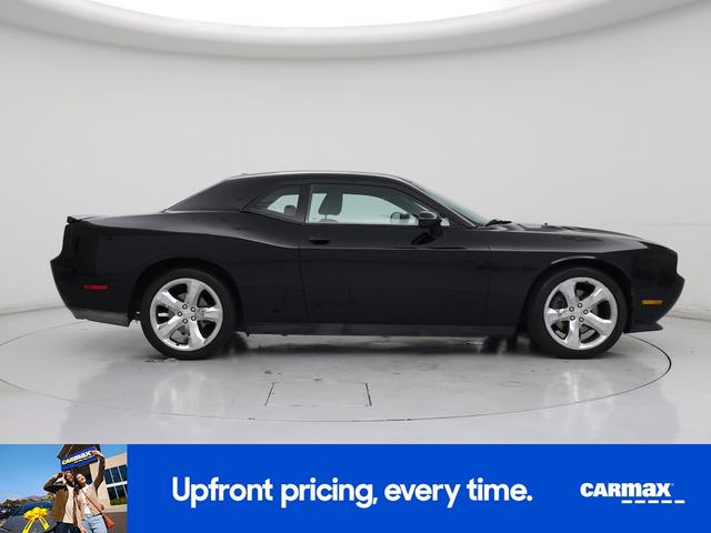 Photo of 2013 Black Dodge Challenger