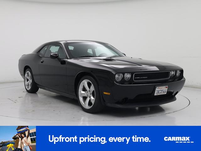 Photo of 2013 Black Dodge Challenger