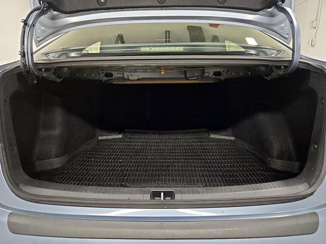 Photo of 2022 Silver Toyota Corolla