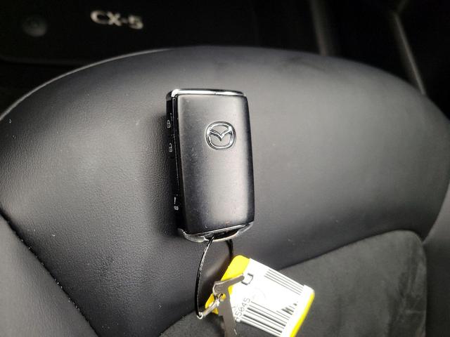 Photo of 2021 Black Mazda CX-5