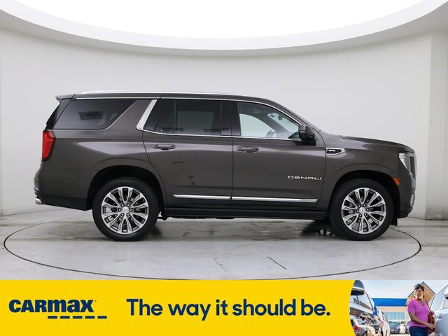 Photo of 2021 Gray GMC Yukon