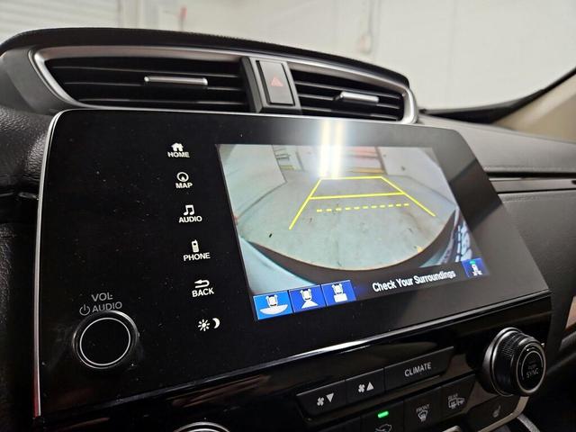 Photo of 2021 White Honda CR-V