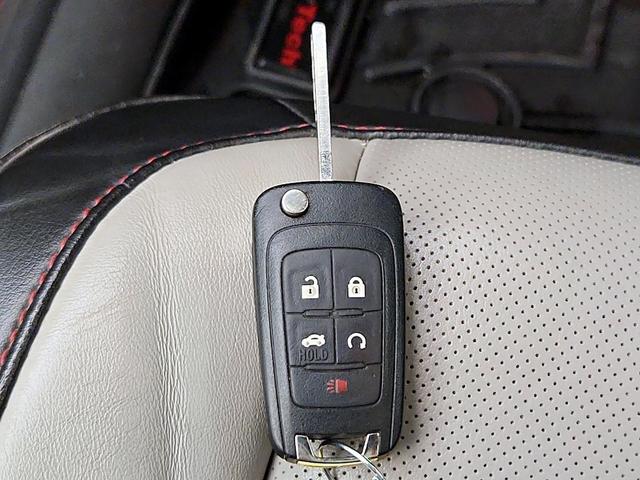 Photo of 2016 Red Chevrolet Equinox