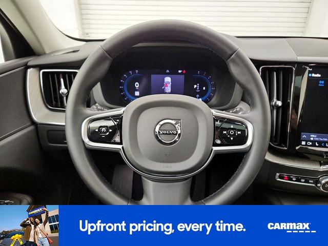 Photo of 2025 Silver Volvo XC60