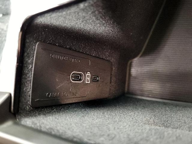 Photo of 2025 Silver Volvo XC60