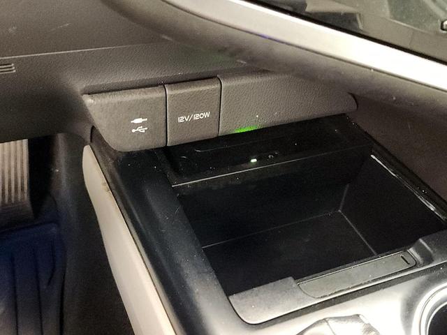 Photo of 2019 Blue Toyota Camry