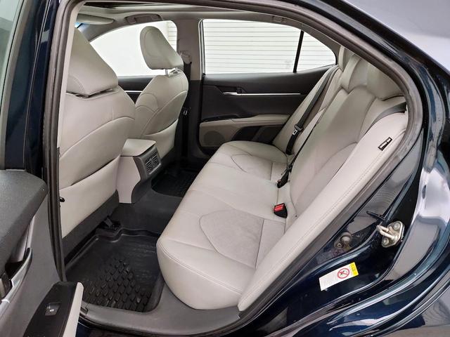 Photo of 2019 Blue Toyota Camry