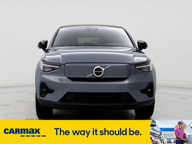 Photo of 2023 Gray Volvo C40 Recharge Pure Electric