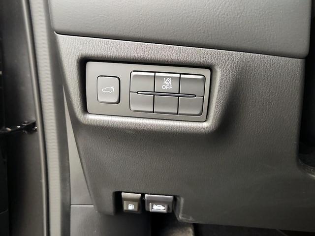 Photo of 2023 Gray Mazda CX-5