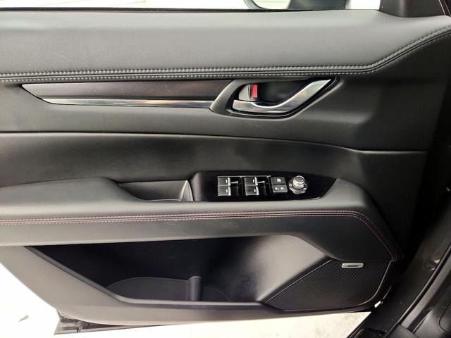 Photo of 2023 Gray Mazda CX-5
