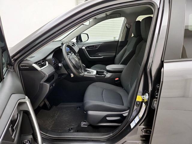Photo of 2021 Gray Toyota RAV4