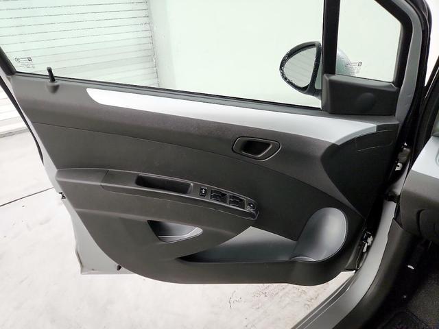 Photo of 2015 Silver Chevrolet Spark