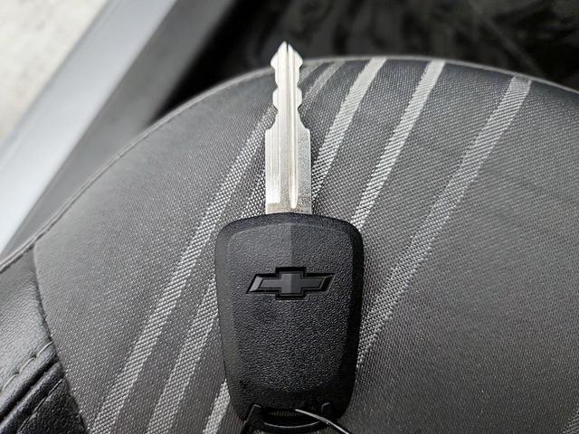 Photo of 2015 Silver Chevrolet Spark