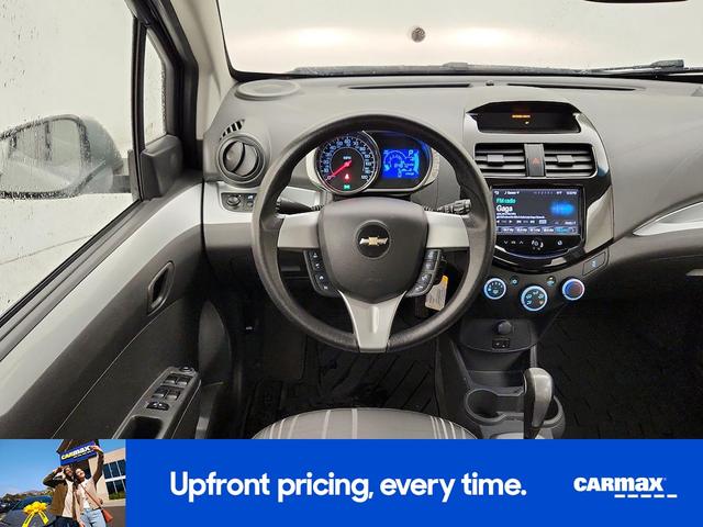 Photo of 2015 Silver Chevrolet Spark
