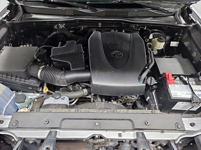 Photo of 2021 Silver Toyota Tacoma
