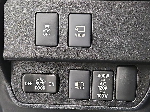 Photo of 2021 Silver Toyota Tacoma