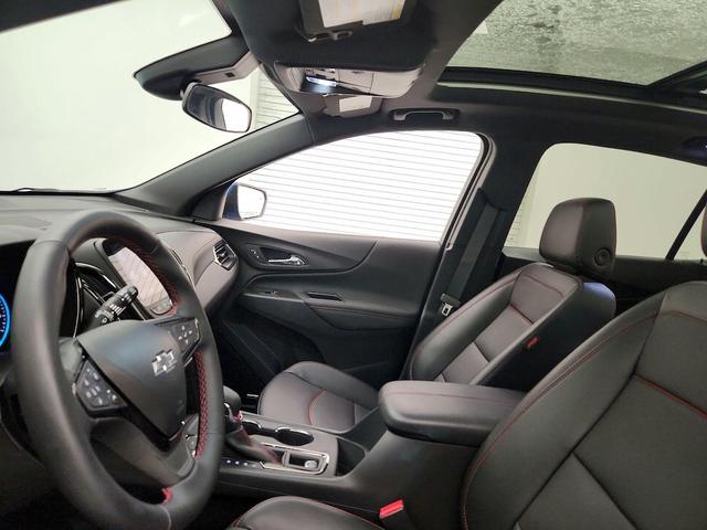 Photo of 2024 Blue Chevrolet Equinox