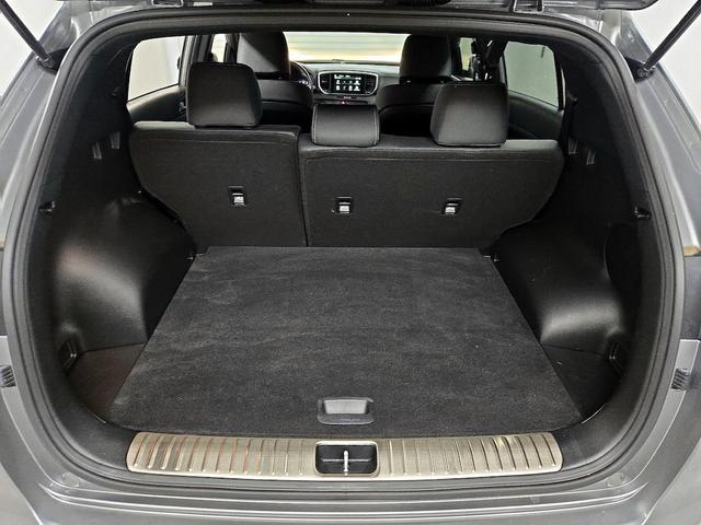 Photo of 2020 Gray Kia Sportage