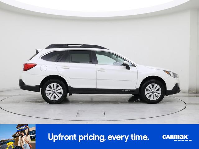 Photo of 2019 White Subaru Outback
