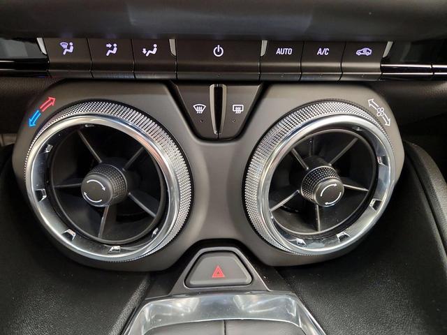 Photo of 2020 Black Chevrolet Camaro