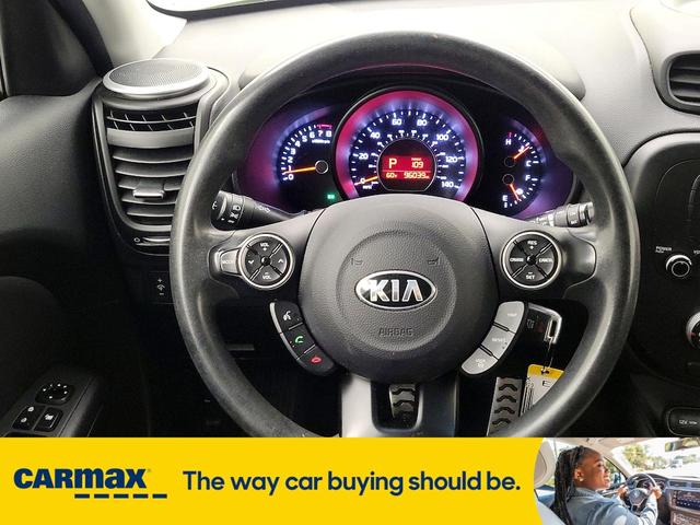 Photo of 2015 Green Kia Soul