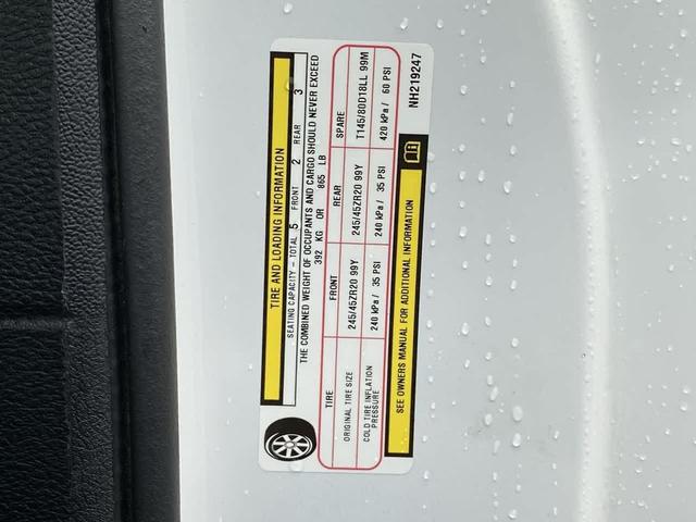 Photo of 2022 White Knuckle Clearcoat Dodge Challenger