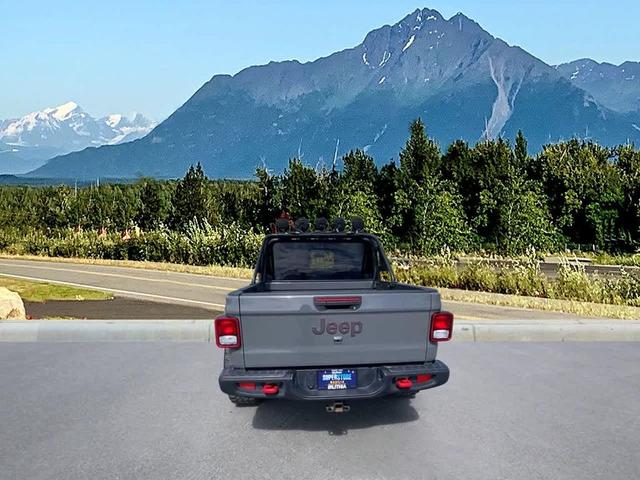 Photo of 2022 Sting-Gray Clearcoat Jeep Gladiator
