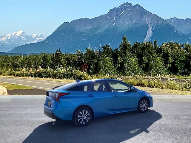Photo of 2022 Electric Storm Blue Toyota Prius