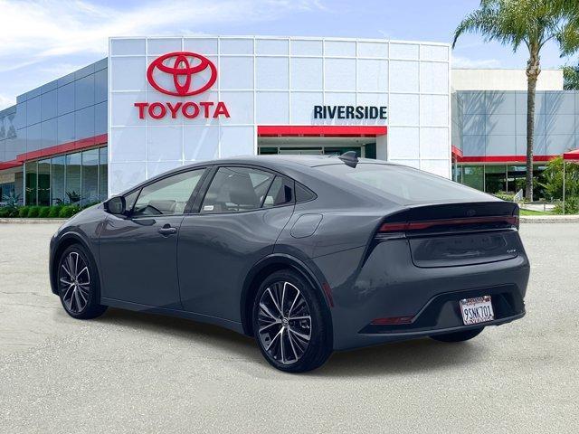 Photo of 2025 Gray Toyota Prius