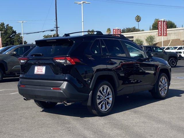 Photo of 2025 Midnight Black Metallic Toyota RAV4