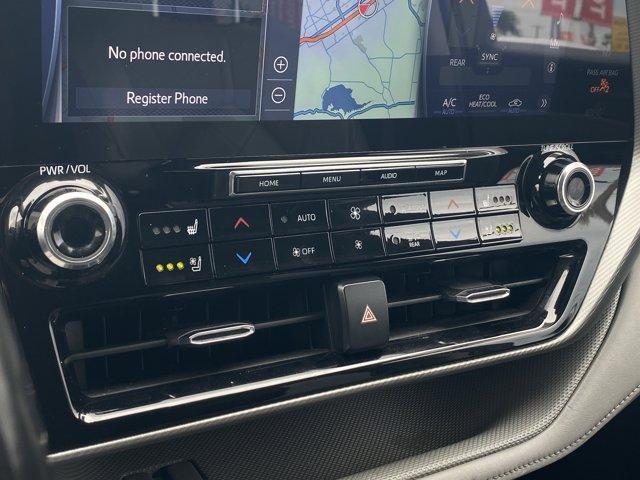 Photo of 2022 Magnetic Gray Metallic Toyota Highlander