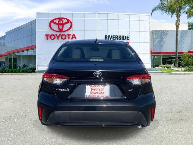 Photo of 2022 Black Sand Pearl Toyota Corolla