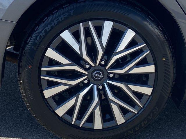 Photo of 2024 Gun Metallic Nissan Altima