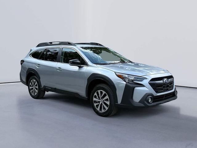 Photo of 2025 Ice Silver Metallic Subaru Outback