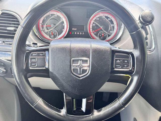 Photo of 2019 Octane Red Pearlcoat Dodge Grand Caravan