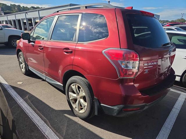 Photo of 2016 Venetian Red Pearl Subaru Forester