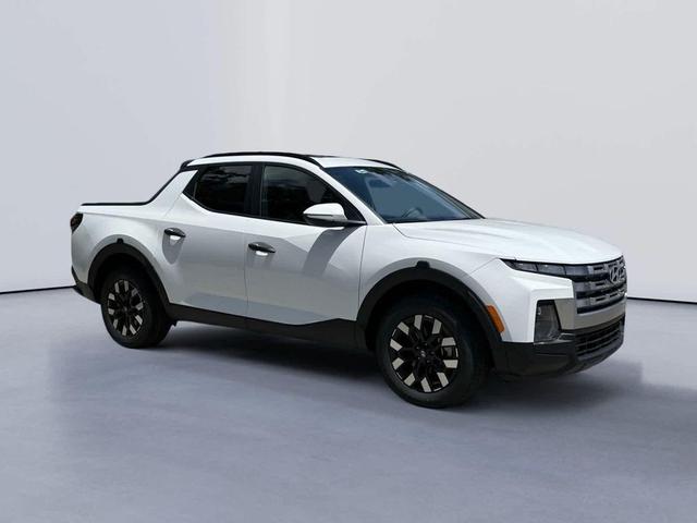 Photo of 2025 Atlas White Hyundai SANTA CRUZ
