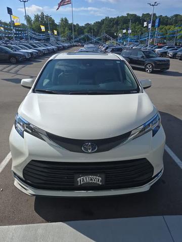 2021 Toyota Sienna