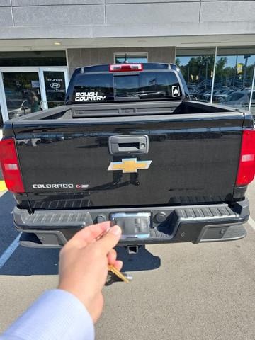 Photo of 2019 Black Chevrolet Colorado