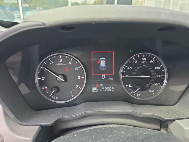 Photo of 2024 Crystal White Pearl Subaru Crosstrek
