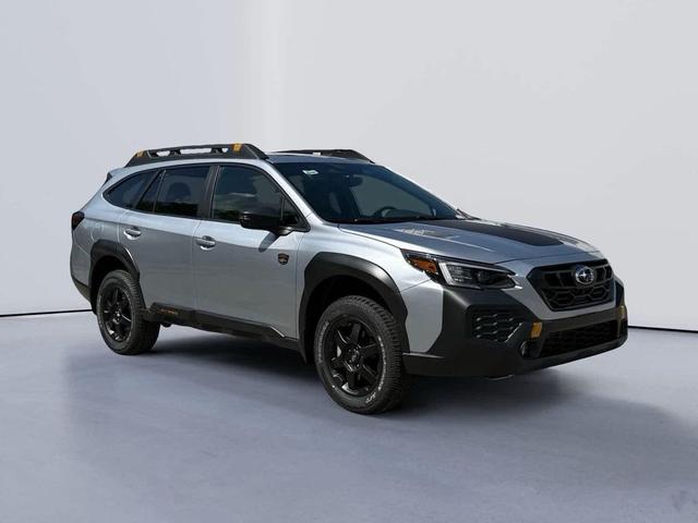 Photo of 2025 Ice Silver Metallic Subaru Outback