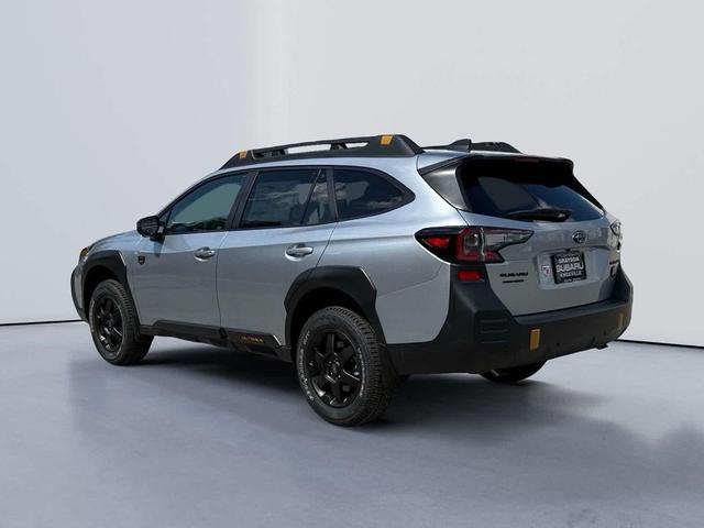 Photo of 2025 Ice Silver Metallic Subaru Outback