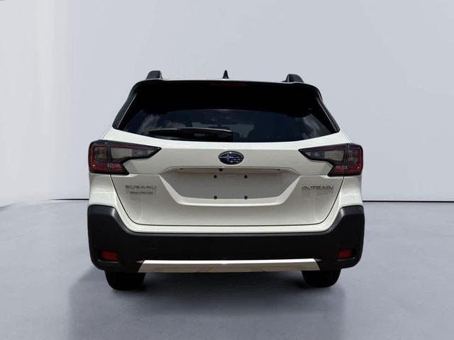 Photo of 2025 Crystal White Pearl Subaru Outback