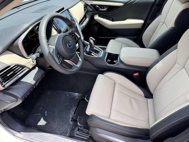 Photo of 2025 Crystal White Pearl Subaru Outback