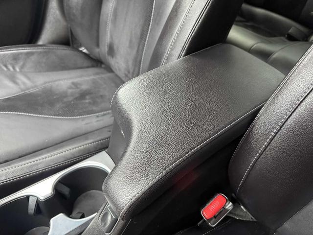Photo of 2021 Performance Red Pearl Acura ILX