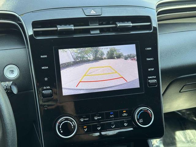 Photo of 2023 Hampton Gray Hyundai SANTA CRUZ