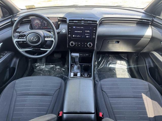 Photo of 2023 Hampton Gray Hyundai SANTA CRUZ
