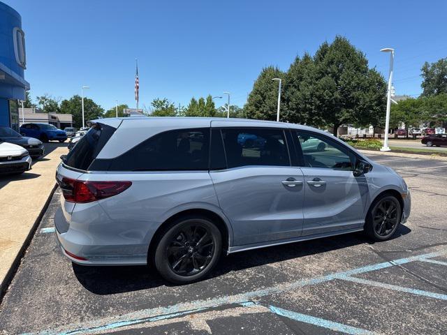 Photo of 2023 Sonic Gray Pearl Honda Odyssey