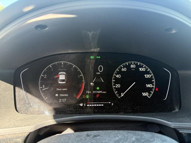 Photo of 2023 Platinum White Pearl Honda Civic